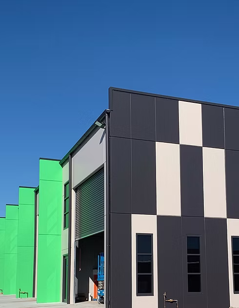 Commercial exterior with contrasting facade finishes